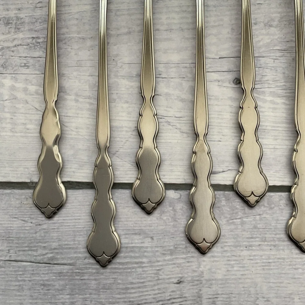 Oneida Distinction Deluxe HH VALERIE Stainless Flatware Cocktail Forks Set Of 10